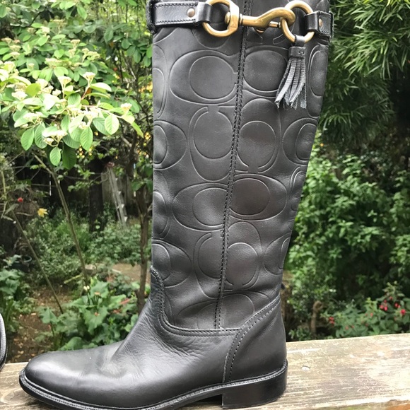 balenciaga overknee boots